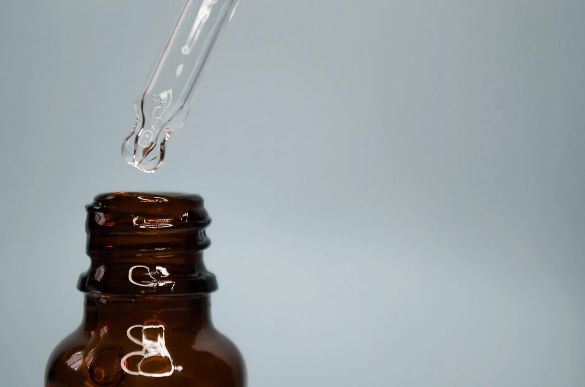 数码印花技术在T恤定制中的工艺优化与质量管控要点