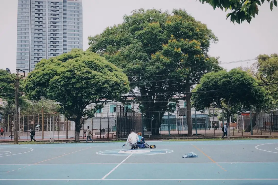 T恤定制市场趋势分析：数码印花技术如何满足团体服装个性化需求
