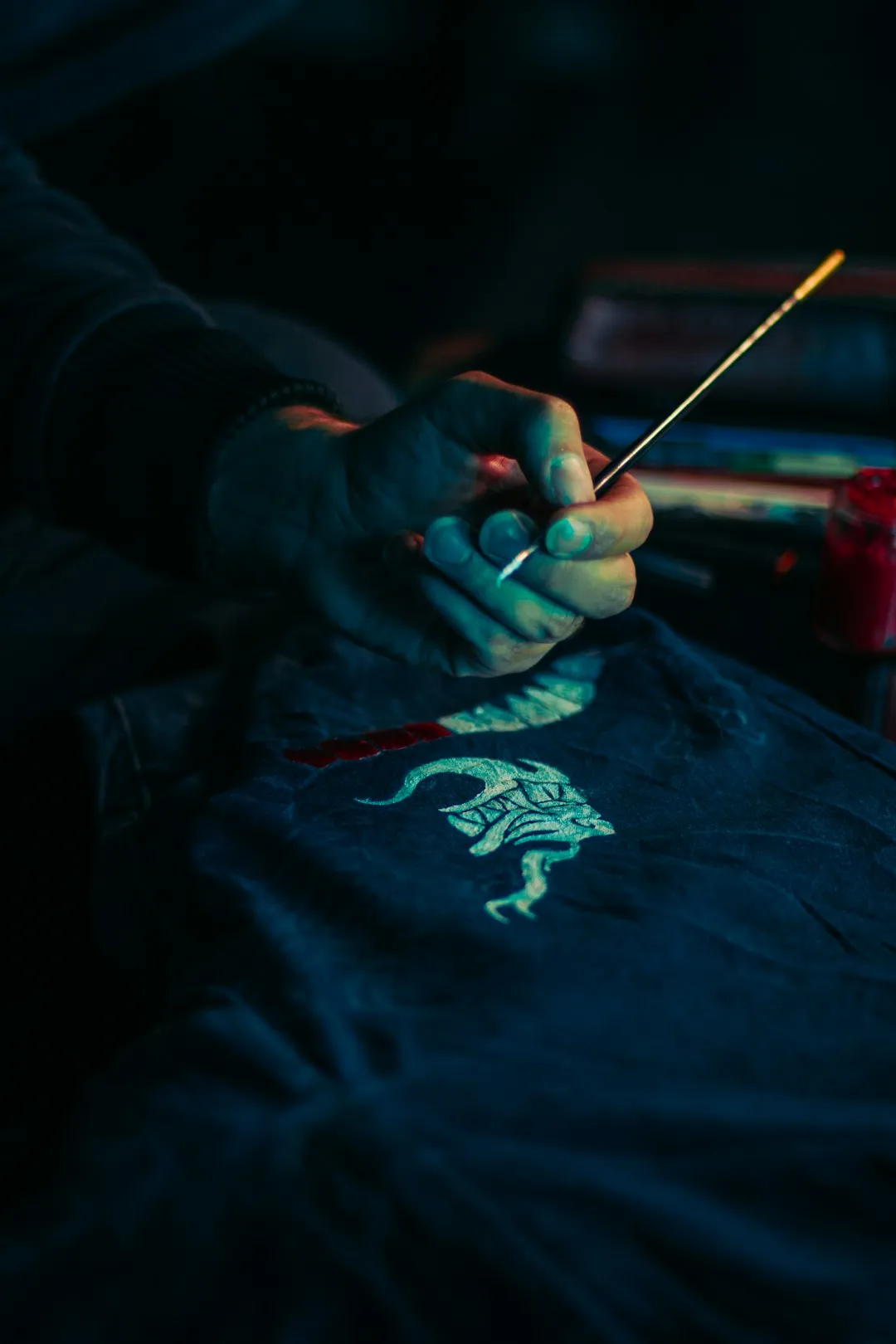 数码印花T恤定制工艺解析：如何为团队服装实现高精度图案呈现正文配图 2